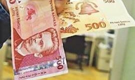 Valdininkai lepinami priemokomis