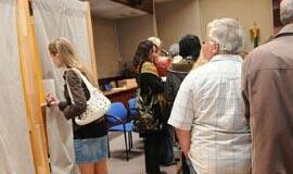 Išankstinis balsavimas: kliūčių neišvengta 