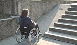 Ar neįgalieji turi teisę gyventi visavertį gyvenimą?