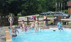 "Ryto" auklėtiniai stovyklavo Rūgpienių kaime