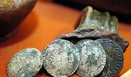 Auksinis vikingas užvaldė "juoduosius archeologus"