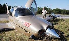 Nidoje nukrito lėktuvas