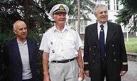 Tarp pirmosios lietuviškos laidos šturmanų yra ir buhalterių