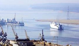 Uostas planuos Smeltės pusiasalį