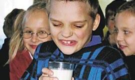 Nemokamo pieno upės uostamiestį aplenkia 