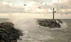 Audra dėl uosto dugno valymo nerimsta