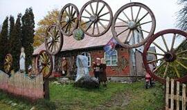 Vaičaičiai: sklidini šventumo ir giedros 