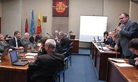 Politikės autografas užminė mįslę