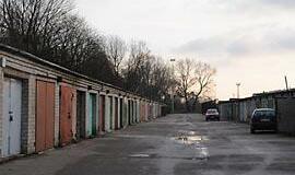 Garažai yra, bet nėra