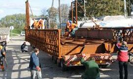 Pasukamąjį tiltelį norima mechanizuoti