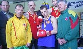 G. Vaitkus pribrendo auksui