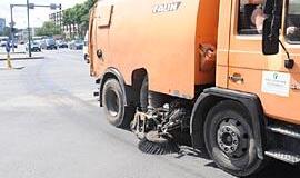 Keičiasi gatvių valytojai