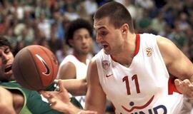 "Olympiacos" su L. Kleiza iškopė į Graikijos čempionato finalą