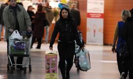 MAXIMA: pardavimai vis dar krenta, bet jau lėčiau