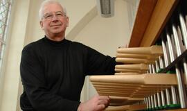 Muzika miestui ir dangui