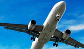 Libijos sostinės Tripolio oro uoste per lėktuvo katastrofą žuvo 105 žmonės