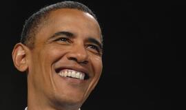 B. Obamos knygos pernai jam uždirbo 5,5 mln. dolerių