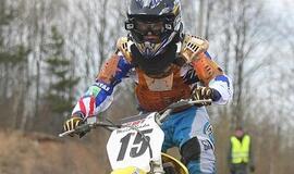 Motokrosininkai kyla į kovą