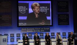 Palankumas prezidentei - stabiliai aukštas, nusivylimas premjeru - taip pat