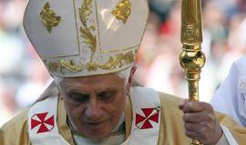 Popiežiaus aukojamose Mišiose Fatimoje dalyvavo 500 tūkst. žmonių