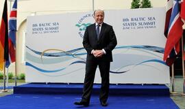 A. Kubilius: "Mano atlyginimas sumažėjo, bet žmona su manim vis dar kalbasi"