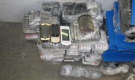 Kontrabanda gabenti telefonai Baltarusijos nepasiekė