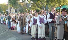 Neringoje vyko festivalis "Tek saulužė ant maračių“