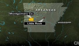 Per potvynius JAV Arkanzaso valstijoje žuvo 12 žmonių (video)