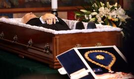 Lietuva atsisveikina su prezidentu Algirdu Brazausku