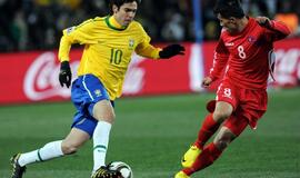 PAR 2010: Brazilijos rinktinė įveikė Šiaurės Korėjos futbolininkus