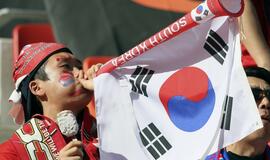 Pietų Korėjos futbolininkai įveikė graikus