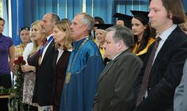 KU studentams - diplomų gavimo metas