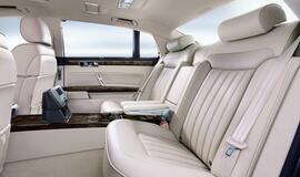 "Volkswagen" atnaujino limuziną "Phaeton"