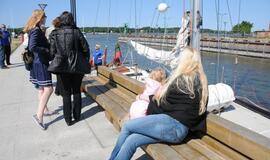 Jachta "Lietuva" išplaukė į didžiųjų burlaivių regatą