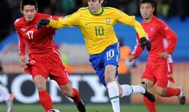 PAR 2010: Brazilijos rinktinė įveikė Šiaurės Korėjos futbolininkus