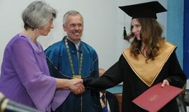 KU studentams - diplomų gavimo metas