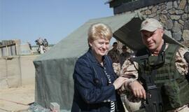 D. Grybauskaitė aplankė Lietuvos karius Afganistane