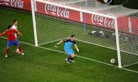 PAR 2010: Ispanijos futbolo rinktinė nugalėjo portugalus