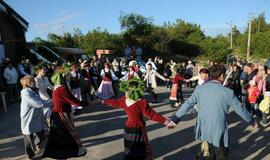 Joninės antrus metus iš eilės švęstos prie jūros