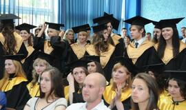 KU studentams - diplomų gavimo metas