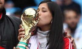 PAR 2010: Paragvajus po baudinių serijos įveikė japonus