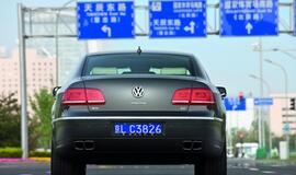 "Volkswagen" atnaujino limuziną "Phaeton"