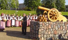 Vainutas traukiasi iš “Didžiųjų lenktynių”