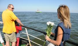 Dalia Grybauskaitė Klaipėdoje dalyvavo iškilmingoje žuvusiųjų jūroje pagerbimo ceremonijoje ir Etnografinėje pajūrio žvejo sodyboje surengtoje šventėje
