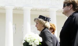 Prezidentas Algirdas Brazauskas išlydimas į Paskutinę kelionę