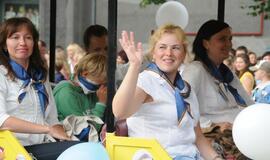 Spalvinga eisena nuskaidrino Jūros šventės nuotaiką