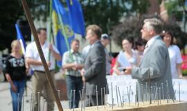 Klaipėdoje - akcija "Lietuvi, įkalk vinį į kubilą!"