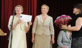 Klaipėdos valstybinės kolegijos absolventams įteikti diplomai