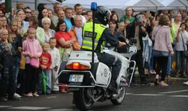 Spalvinga eisena nuskaidrino Jūros šventės nuotaiką