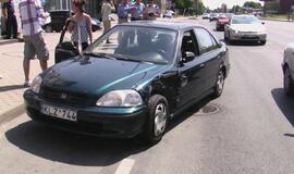 Avarijose - "Rover" markės automobiliai